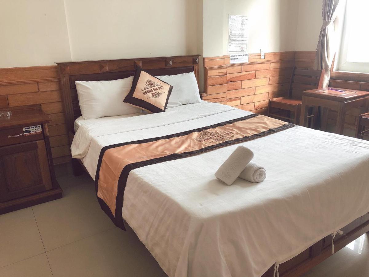Hoang Gia Bao Hotel コントゥム エクステリア 写真