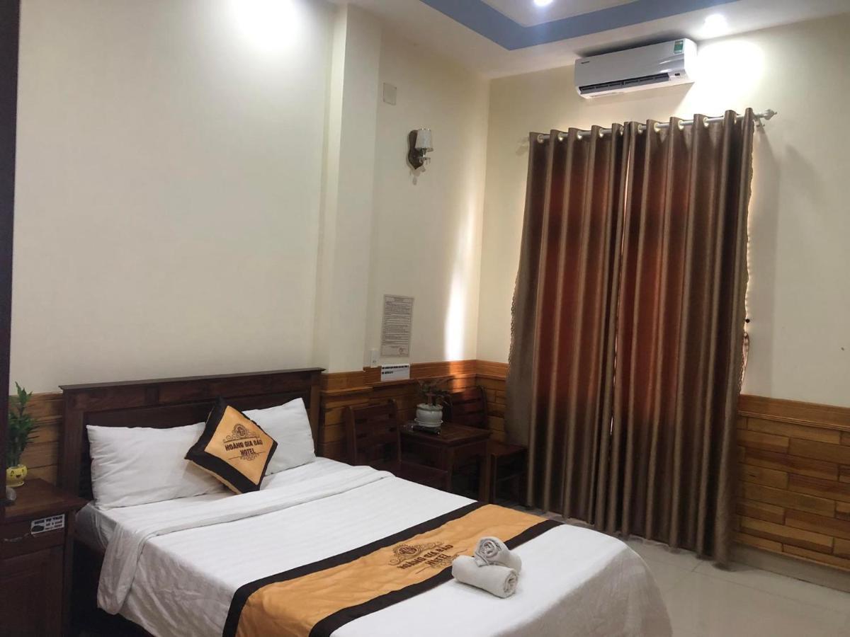 Hoang Gia Bao Hotel コントゥム エクステリア 写真