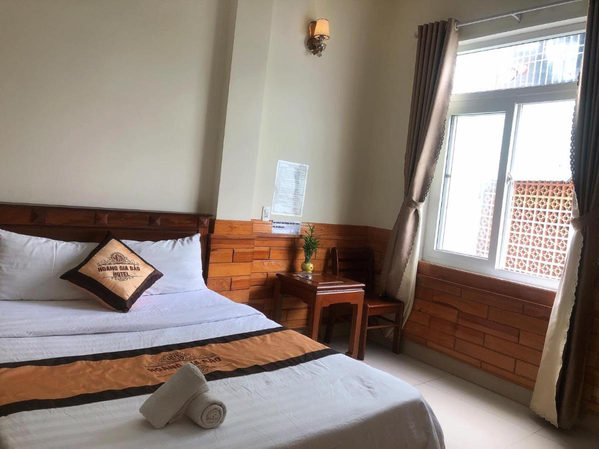 Hoang Gia Bao Hotel コントゥム エクステリア 写真