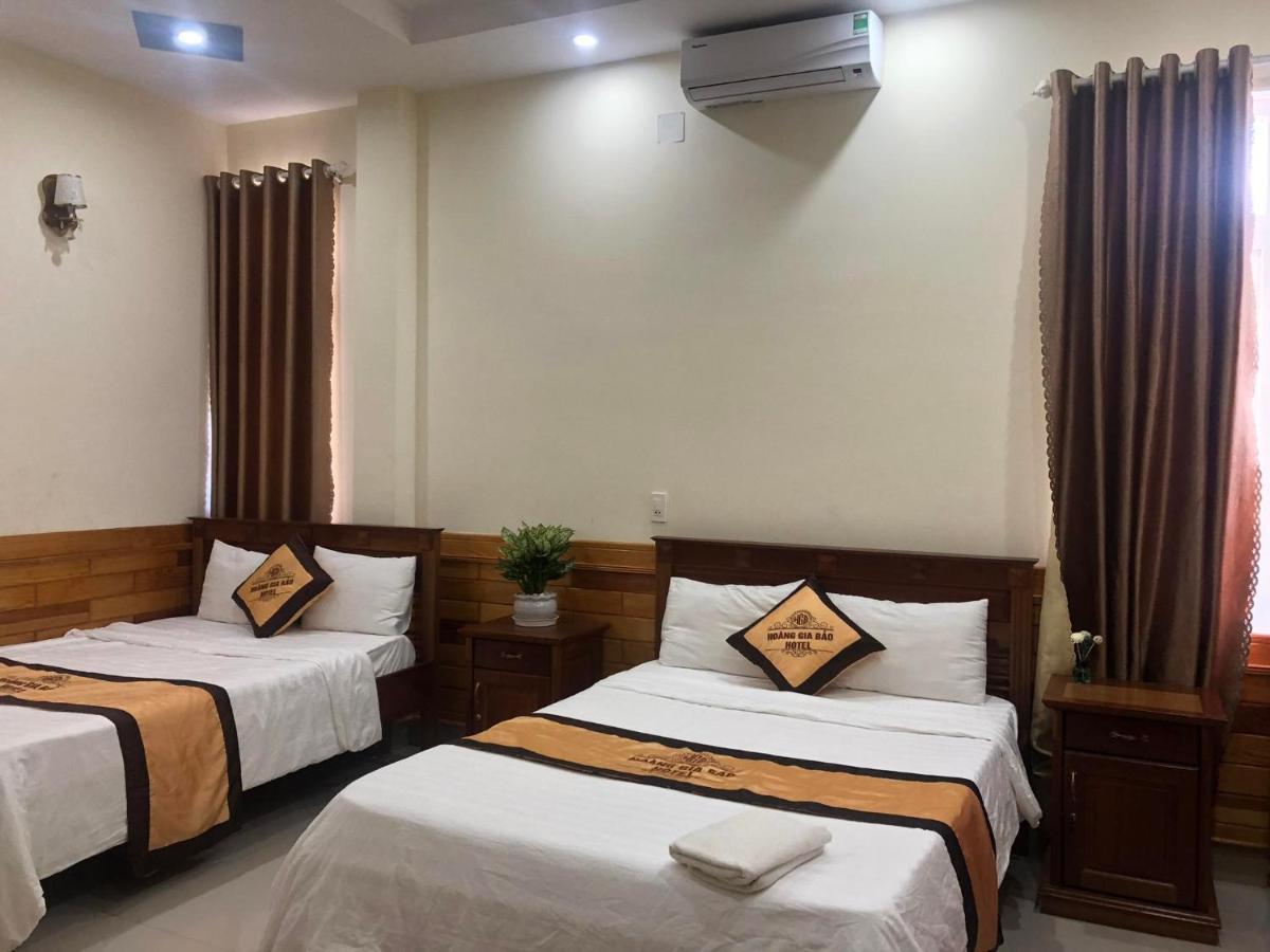 Hoang Gia Bao Hotel コントゥム エクステリア 写真